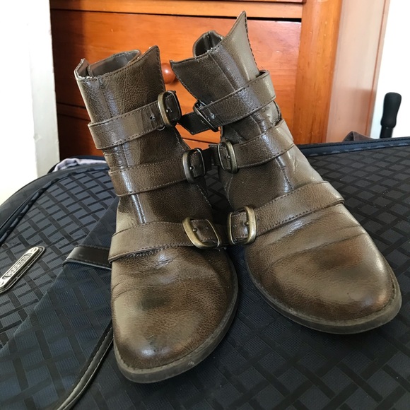 Mossimo Supply Co. booties - Picture 1 of 3